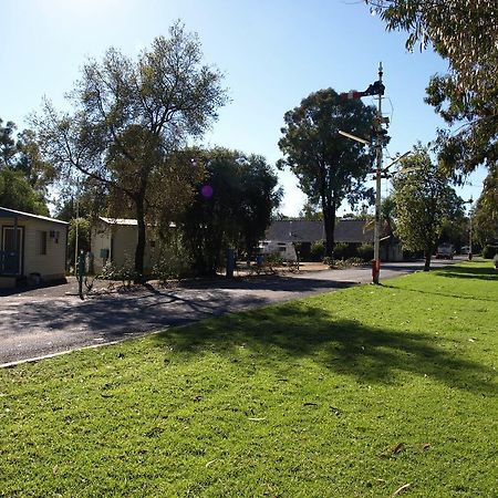 Cowra Holiday Park Екстер'єр фото